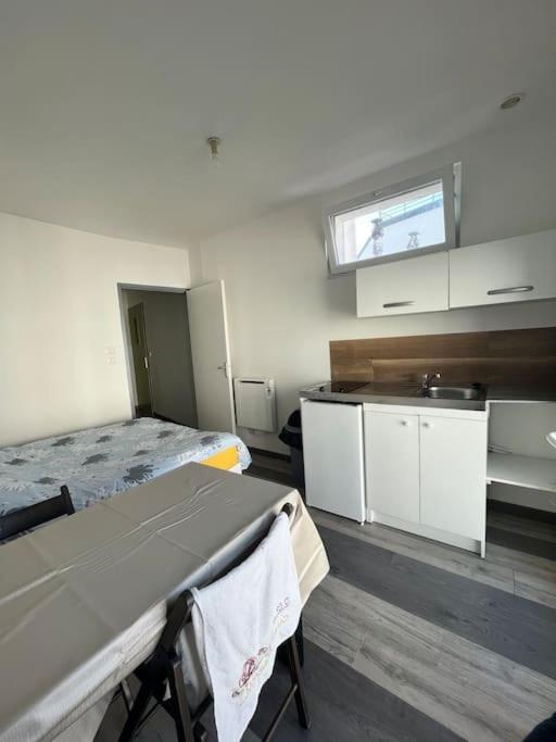 Studio En Plein Centre De Brest Lejlighed Eksteriør billede